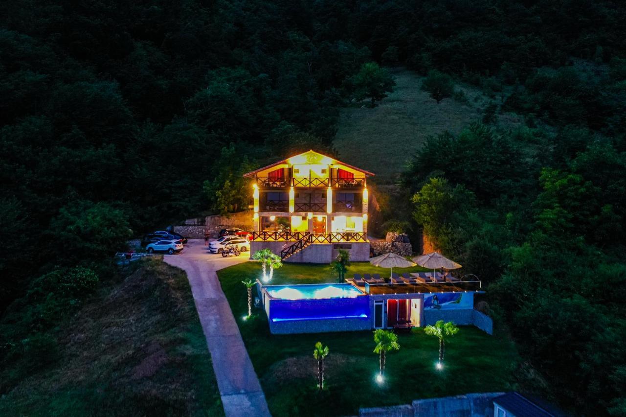 Rex Infinity View 4* Cazanele Dunarii Dubova Exterior foto