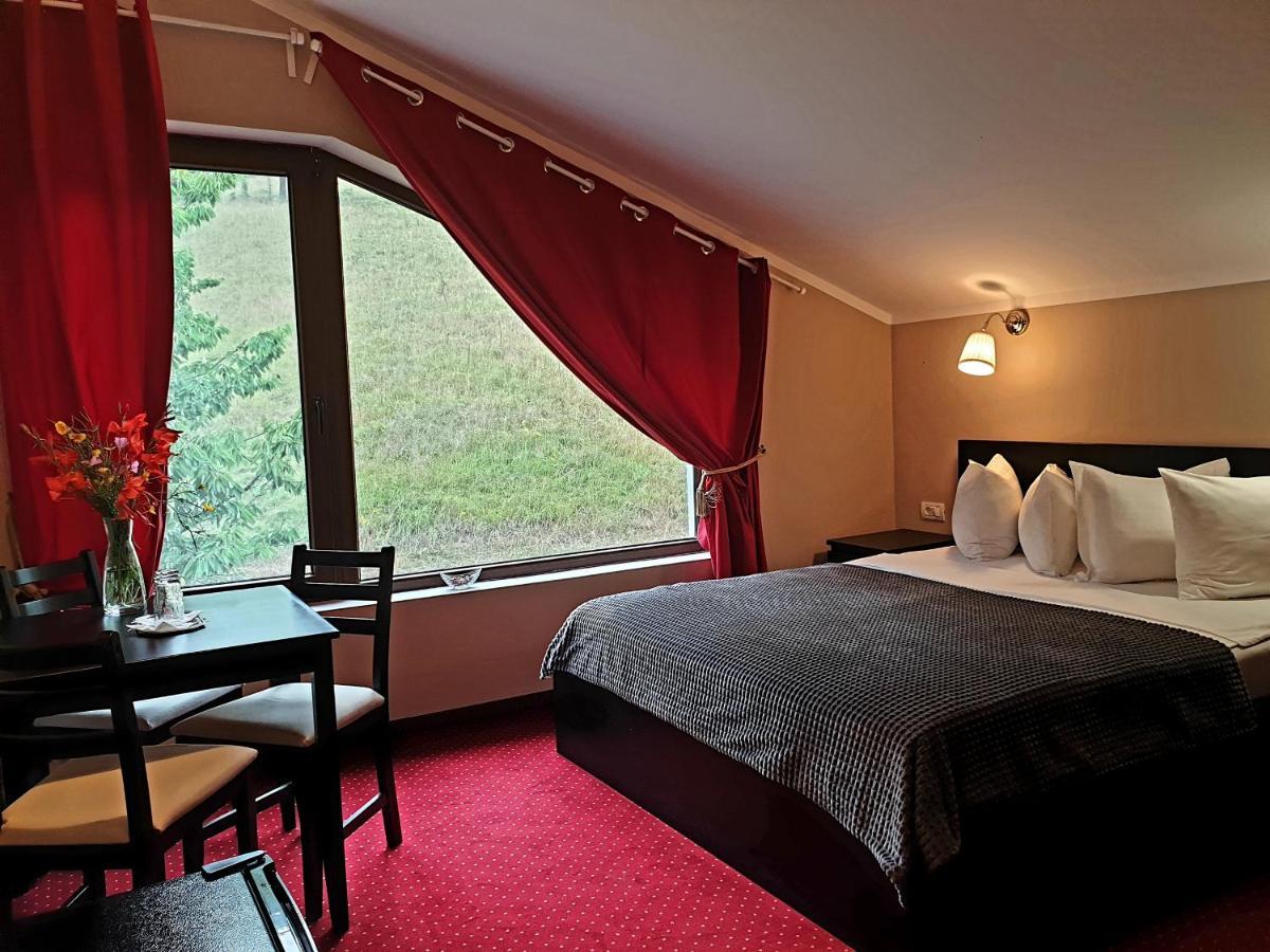 Rex Infinity View 4* Cazanele Dunarii Dubova Exterior foto